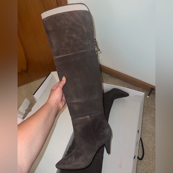 Women’s, Nine West, over the knee boots, dark brown, size 9.5, never been worn - Picture 4 of 7